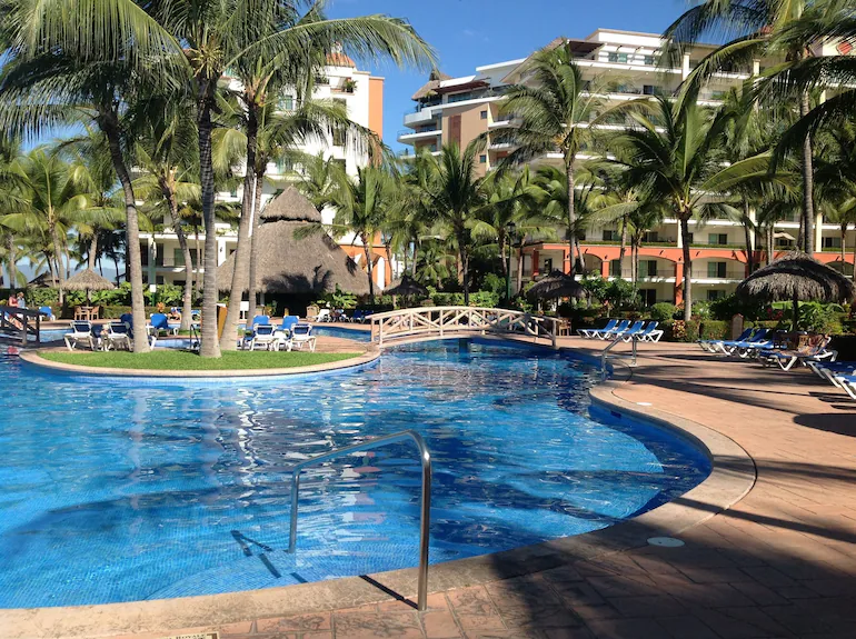 Playa Royale Residences 605 — photo 4